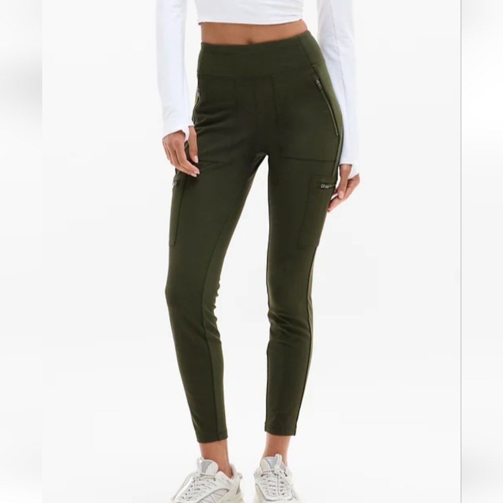 Athleta Olive Green Headlands Hybrid High-Rise Cargo Pants, size 12